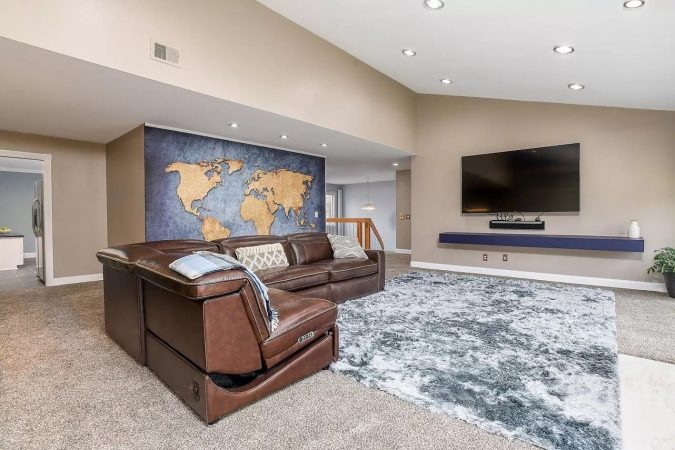 A Screen Shot Of A Living Room